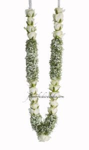 White Rose And Baby's Breath Designer Natural Flower Garland