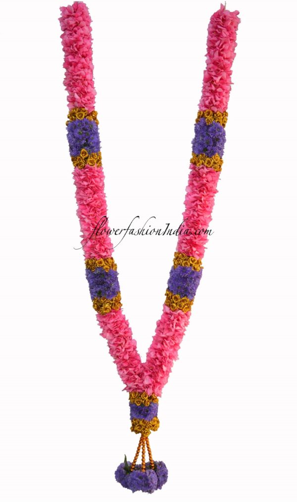Garland Of Pink Ganeri And Blue Daisy With Golden Tissue Flowers