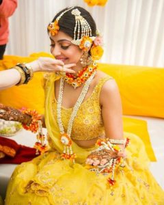 fresh flower jewellery