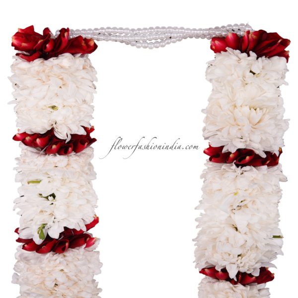 White Samantige & Red Rose Petals & Buds Garland Sepcification