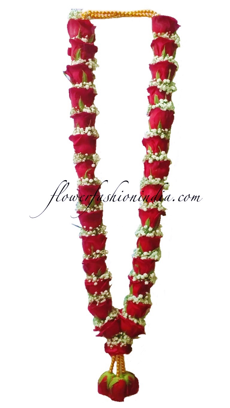 Buy Online This Flower Garland Of Red Roses Interspersed With ...